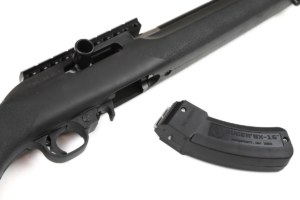 Magnum Research MLR-1722 Magnum Lite Hogue Schaft