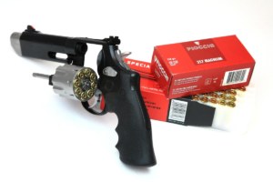Smith & Wesson - 627 V-Comp
