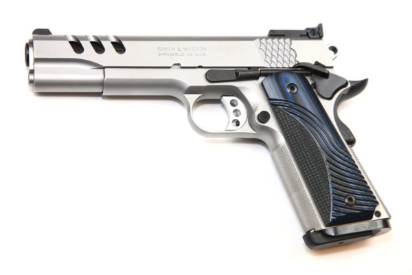 Smith&Wesson PERFORMANCE CENTER SW1911 .45ACP