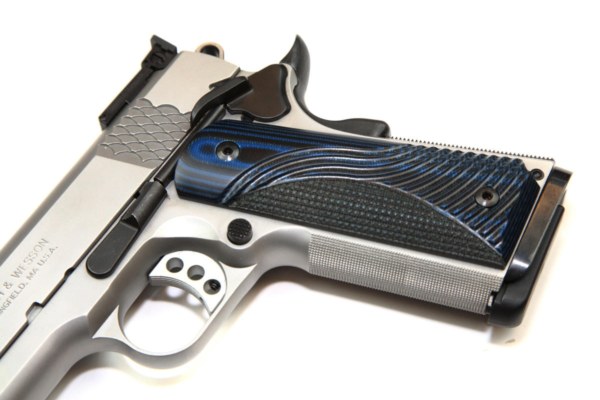 Smith&Wesson PERFORMANCE CENTER SW1911 .45ACP