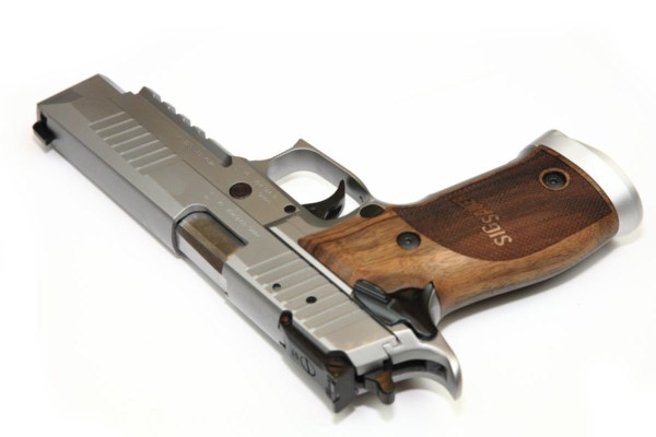 Sig Sauer P226 X-Five Classic