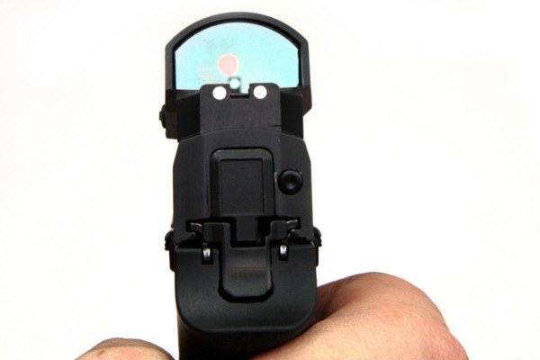Sig-Sauer-P320-RX-Romeo 1