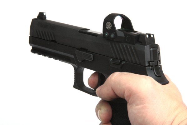 Sig-Sauer-P320-RX-Romeo 1