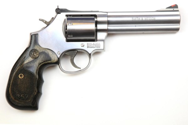 Smith Wesson - Model 686 Plus 5Zoll Magnum Series