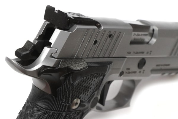 SIG Sauer P226 X-Five Allround Production Optics