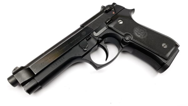 Beretta 92F 04