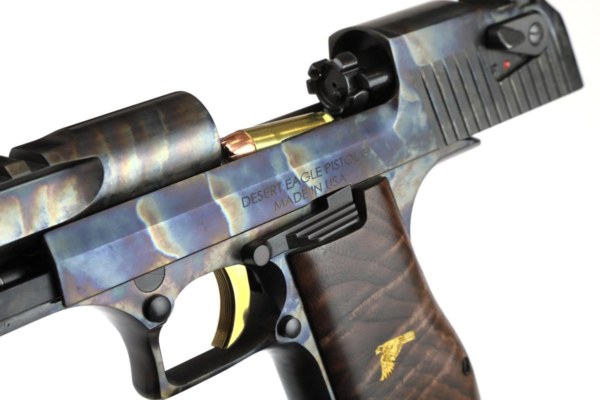 Desert Eagle XIX buntgehärtet Luxus-Holzgriff