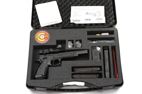 CZ 75 Czechmate Open black 01