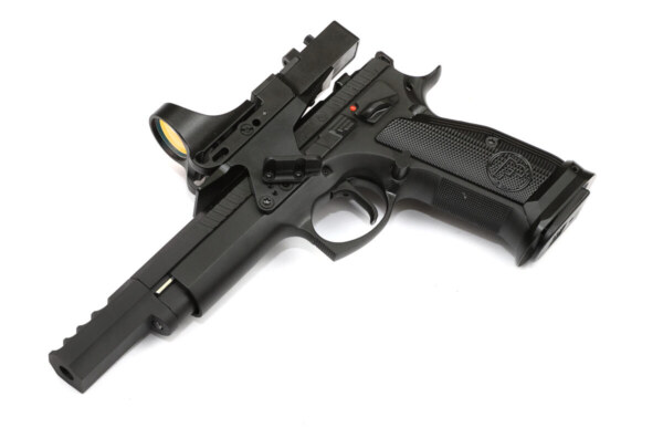 CZ 75 Czechmate Open black 01