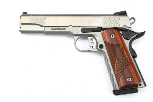 Smith Wesson 1911 Engraved 45ACP