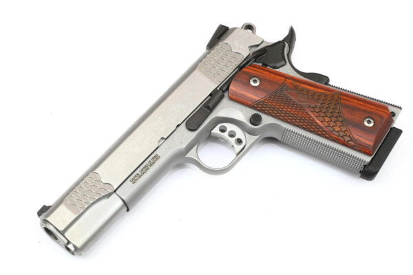 Smith Wesson 1911 Engraved 45ACP