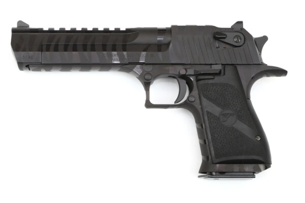 Magnum Research Desert Eagle Mark XIX BLACK TIGER STRIPES 50AE