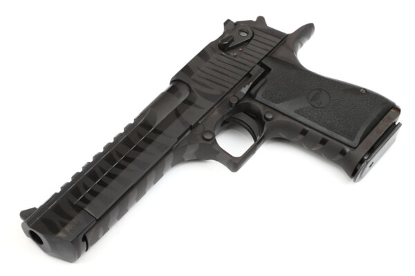 Magnum Research Desert Eagle Mark XIX BLACK TIGER STRIPES 50AE