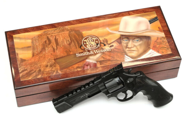 STP Lodur Black John Wayne Edition