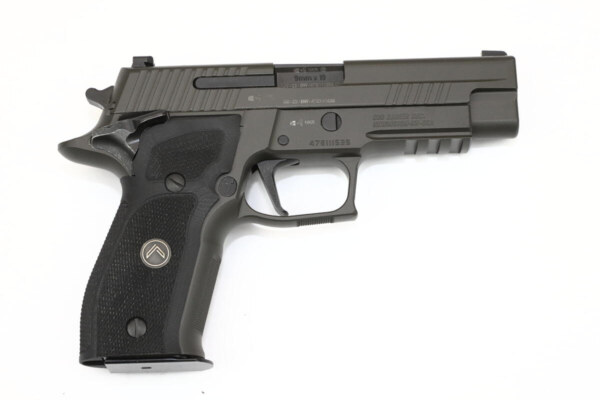 Sig Sauer P226 Legion SAO