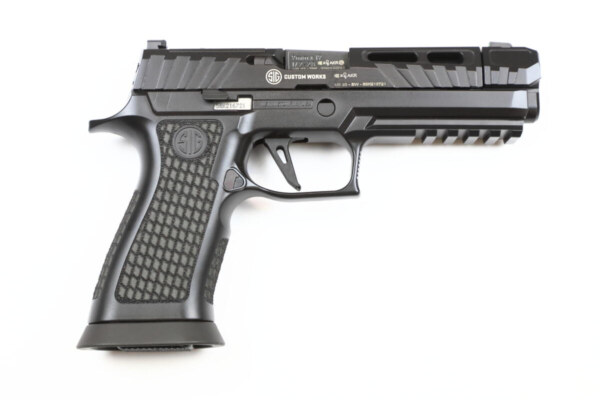 Sig Sauer P320 SPECTRE Comp. Black Edition – Bild 2