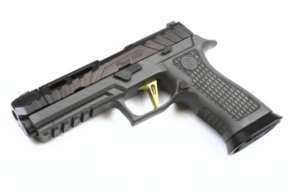 Sig Sauer P320 SPECTRE Comp. Schwarz/Gold