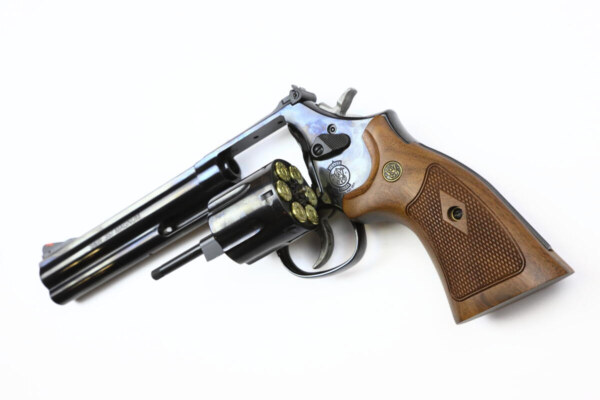 Smith & Wesson 586 6".357 Magnum – Bild 5